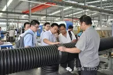 聯(lián)塑總部生產(chǎn)車間考察